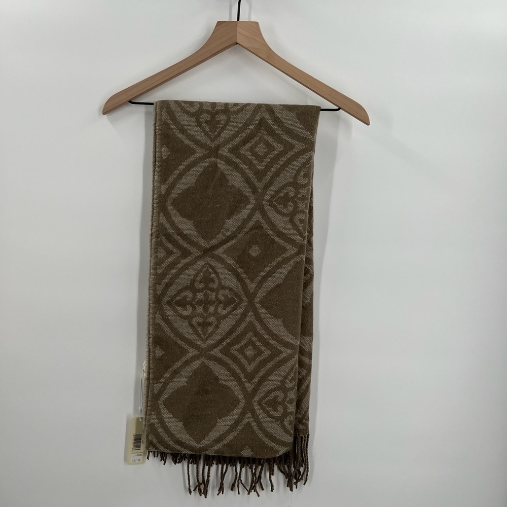 Simply Noelle Brown Scarf NEW - Picture 4 of 6